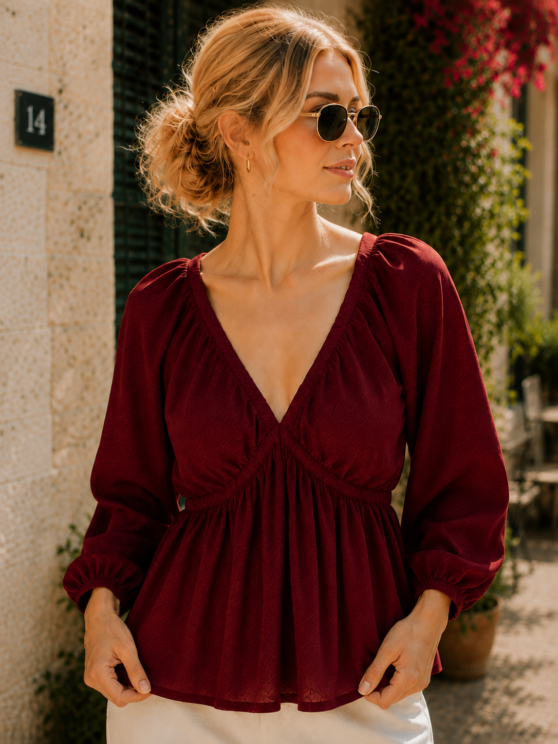 Kadın Bordo V Yaka Bağlama Detaylı Balon Kollu Dokuma Bluz CM26BZ00399